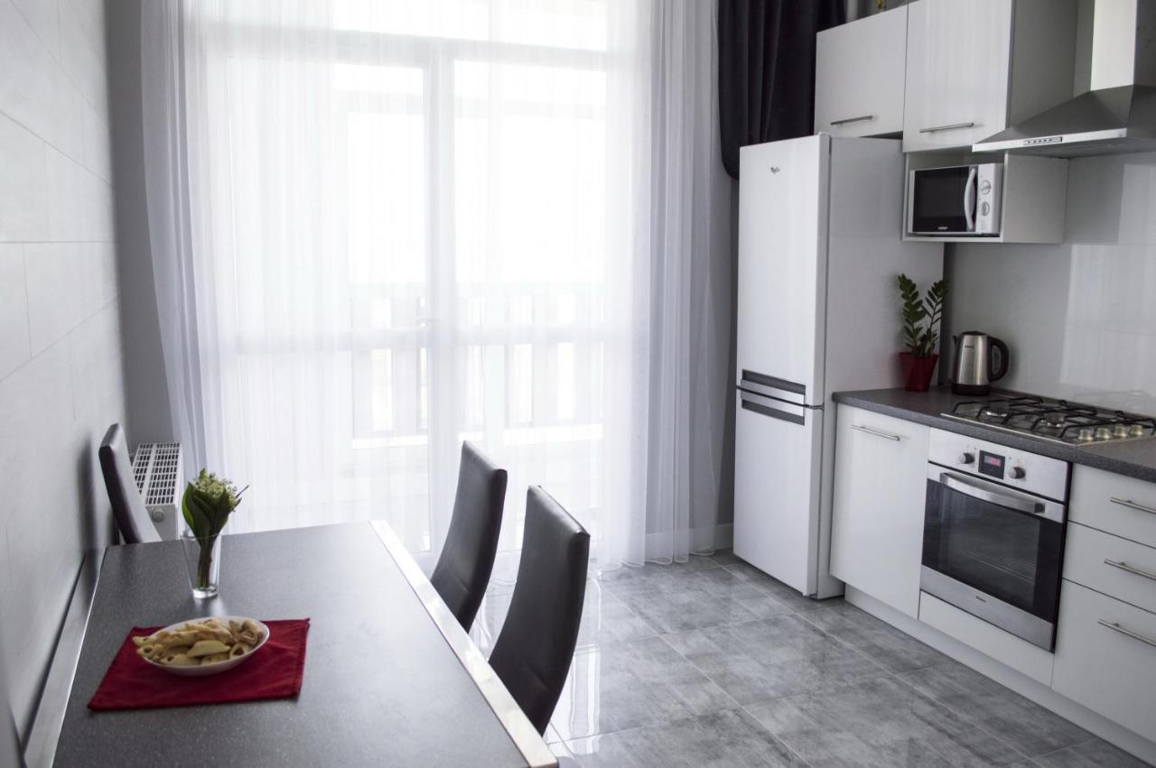 Victory Apartment Lviv Exterior photo